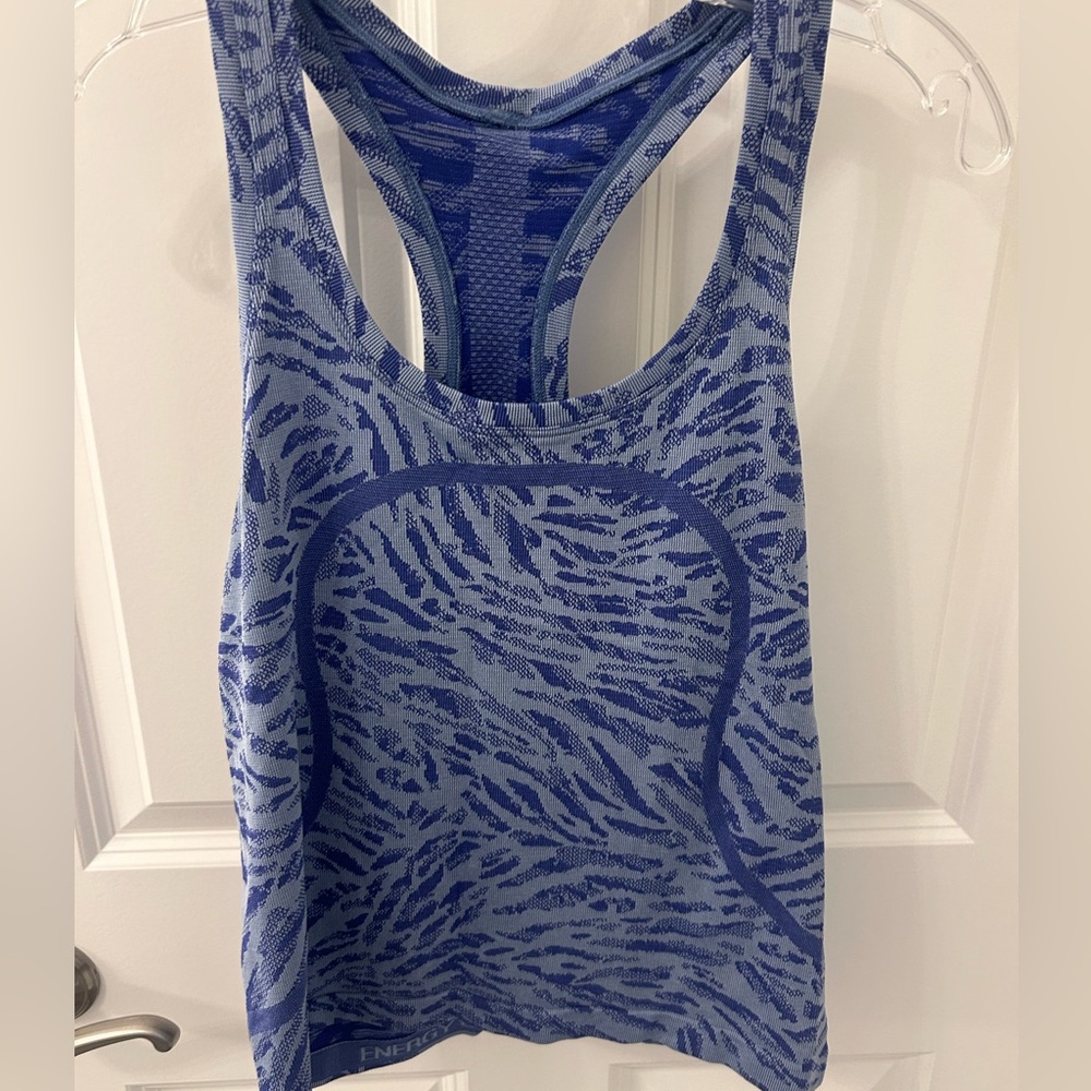 Lululemon swiftly hip length 8
